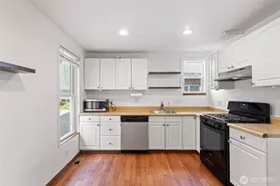 913 24th Ave E, Seattle, WA 98112 - Photo 24