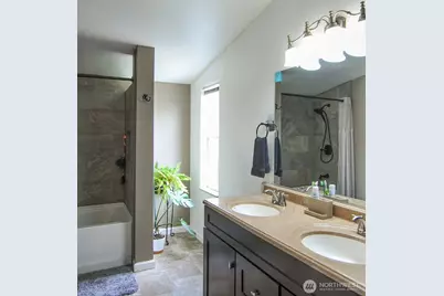 1698 Sunset Drive, Wenatchee, WA 98801 - Photo 10