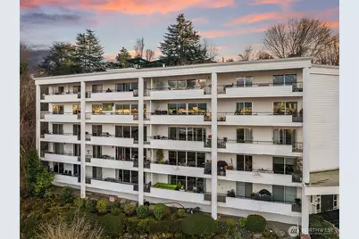 2565 Dexter Ave N #401, Seattle, WA 98109 - Photo 34