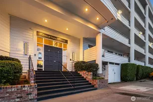 2565 Dexter Ave N, Seattle, WA 98109 - Photo 32