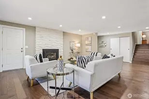 9207 120th Ave SE, Newcastle, WA 98056 - Photo 6