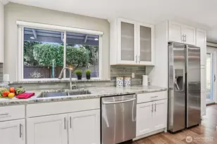 9207 120th Ave SE, Newcastle, WA 98056 - Photo 12