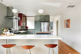 3203 E James St, Seattle, WA 98122 - Photo 8
