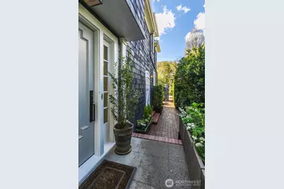 624 35th Avenue, Seattle, WA 98122 - Photo 40