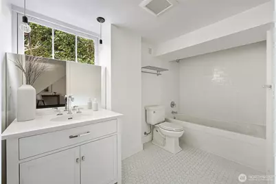 719 35th Avenue, Seattle, WA 98122 - Photo 28