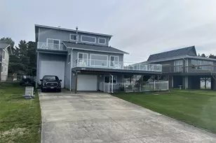 19408 K Pl, Long Beach, WA 98631 - Photo 2