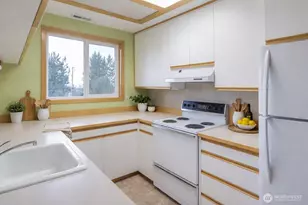 17290 Soundview Rd, Mount Vernon, WA 98274 - Photo 32