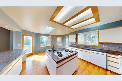 17290 Soundview Road, Mount Vernon, WA 98274 - Photo 10