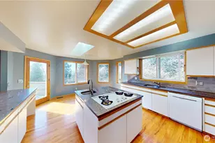 17290 Soundview Rd, Mount Vernon, WA 98274 - Photo 10