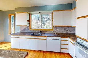 17290 Soundview Rd, Mount Vernon, WA 98274 - Photo 14