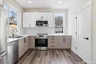 3324 35th Ave S, Seattle, WA 98144 - Photo 8