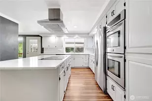 12001 Robinhood Ln, Snohomish, WA 98290 - Photo 14