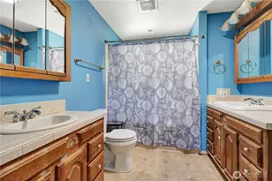 12001 Robinhood Ln, Snohomish, WA 98290 - Photo 20