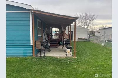 3057 Road H NE #47, Moses Lake, WA 98837 - Photo 10