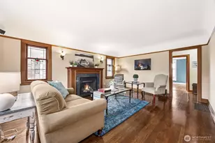 2819 NW 68th St, Seattle, WA 98117 - Photo 4