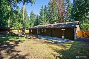 22201 NE 2nd St, Sammamish, WA 98074 - Photo 10