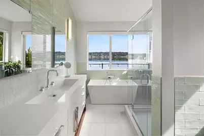 3828 W Lake Sammamish Parkway SE, Bellevue, WA 98008 - Photo 18