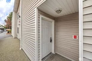 1001 W Casino Rd, Everett, WA 98204 - Photo 2