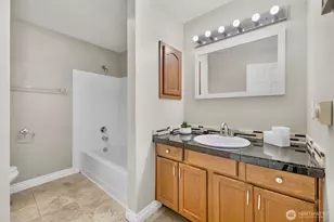 1001 W Casino Rd, Everett, WA 98204 - Photo 16