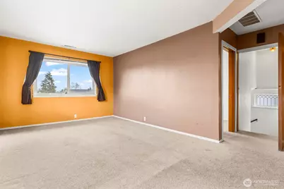 1014 and 1014 1/2   So. Lawrence Street, Tacoma, WA 98405 - Photo 12