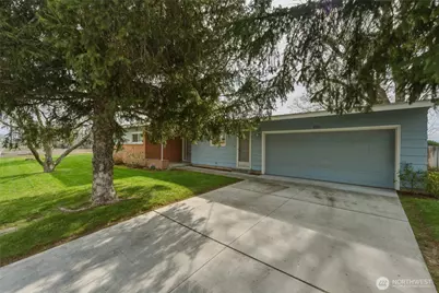 950 SE 12th Street, College Place, WA 99324 - Photo 2