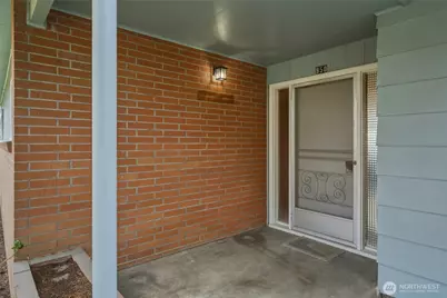 950 SE 12th Street, College Place, WA 99324 - Photo 4