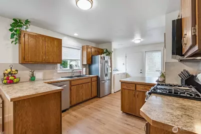 3215 19th Street, Everett, WA 98201 - Photo 20