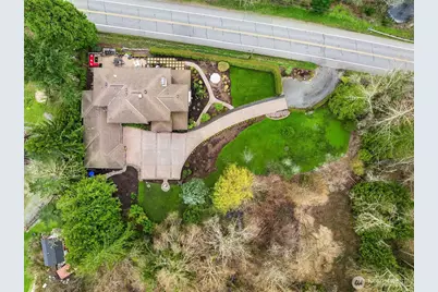 1018 E Lake Sammamish Parkway SE, Sammamish, WA 98075 - Photo 40