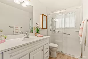 919 207th Ave NE, Sammamish, WA 98074 - Photo 26