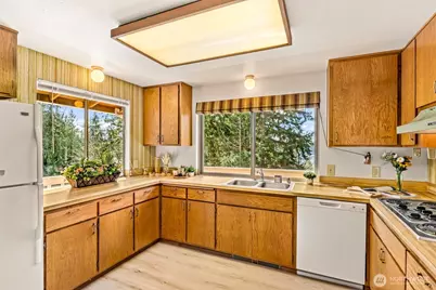 919 207th Avenue NE, Sammamish, WA 98074 - Photo 20