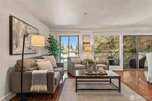 3212 81st Pl SE, Mercer Island, WA 98040 - Photo 2