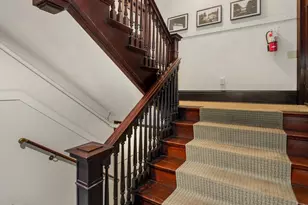 129 Warren Ave N, Seattle, WA 98109 - Photo 14