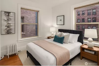 129 Warren Avenue N #G, Seattle, WA 98109 - Photo 12