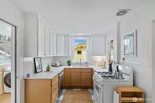 5812 46th Ave S, Seattle, WA 98118 - Photo 12