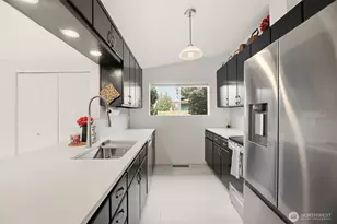 1279 149th Pl SE, Bellevue, WA 98007 - Photo 10