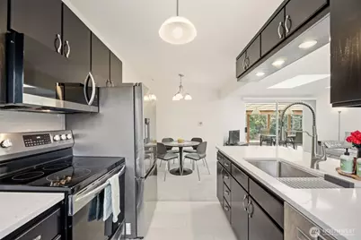 1279 149th Place SE, Bellevue, WA 98007 - Photo 12