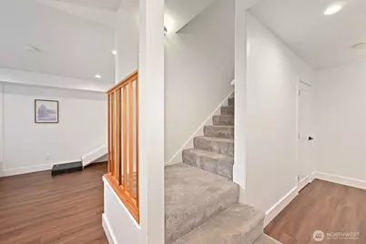 13525 4th Avenue NE, Seattle, WA 98125 - Photo 20