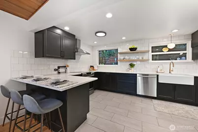 13525 4th Avenue NE, Seattle, WA 98125 - Photo 10