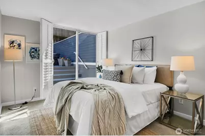 2350 10th Avenue E #111, Seattle, WA 98102 - Photo 16