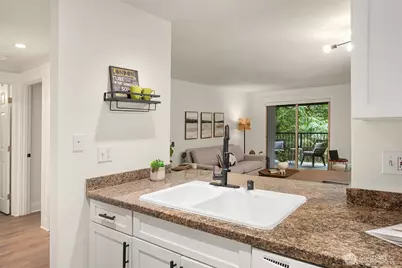 14618 NE 81st St, Redmond, WA 98052 - Photo 8