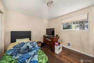 1561 S 35th St, Tacoma, WA 98418 - Photo 24