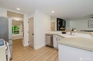 2000 Martin Ave E, Port Orchard, WA 98366 - Photo 14