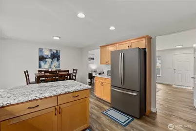 3421 159th Street SW #A, Lynnwood, WA 98087 - Photo 6