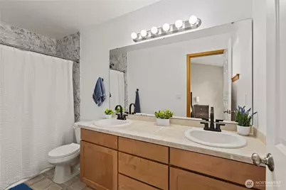 3421 159th Street SW #A, Lynnwood, WA 98087 - Photo 12