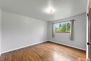 1105 21st St SW, Puyallup, WA 98371 - Photo 18