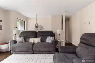 664 Limestone Ln, Oak Harbor, WA 98277 - Photo 10