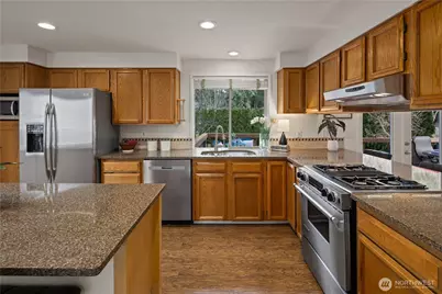 24908 Lake Wilderness Country Club Drive SE, Maple Valley, WA 98038 - Photo 12