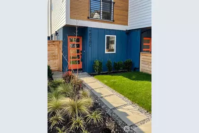 9020 13th Avenue NW #C, Seattle, WA 98117 - Photo 1