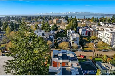 9020 13th Avenue NW #C, Seattle, WA 98117 - Photo 34