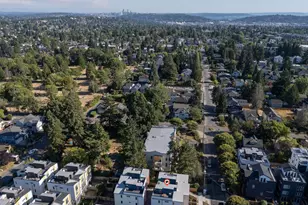 9020 13th Ave NW, Seattle, WA 98117 - Photo 32